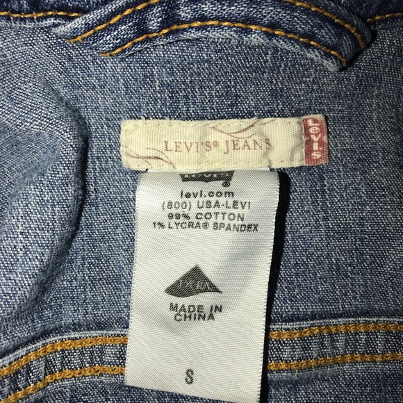 Levi denim jacket - Picture 2 of 4